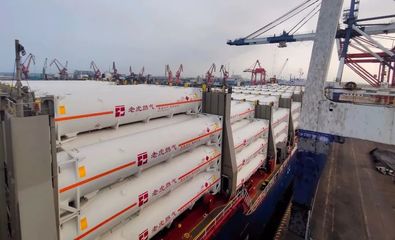 煙臺市政府門戶網(wǎng)站口岸要聞 打造'多式聯(lián)運(yùn)'示范工程，我們?yōu)樽约?代言'！物聯(lián)網(wǎng)應(yīng)用服務(wù)引領(lǐng)創(chuàng)新